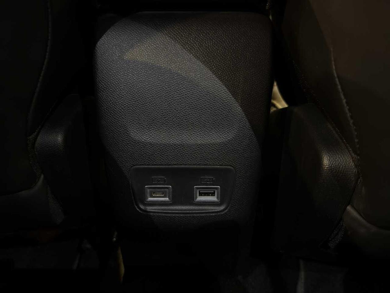 Peugeot Peugeot 208 usata 18
