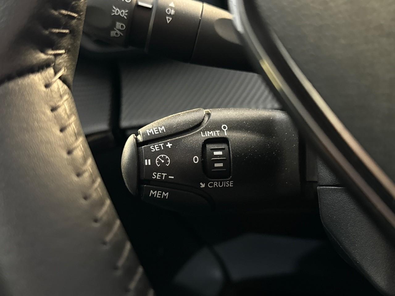 Peugeot Peugeot 208 usata 8