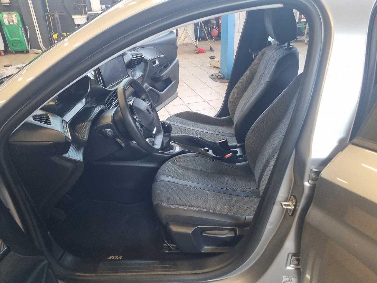 Peugeot Peugeot 208 usata 7