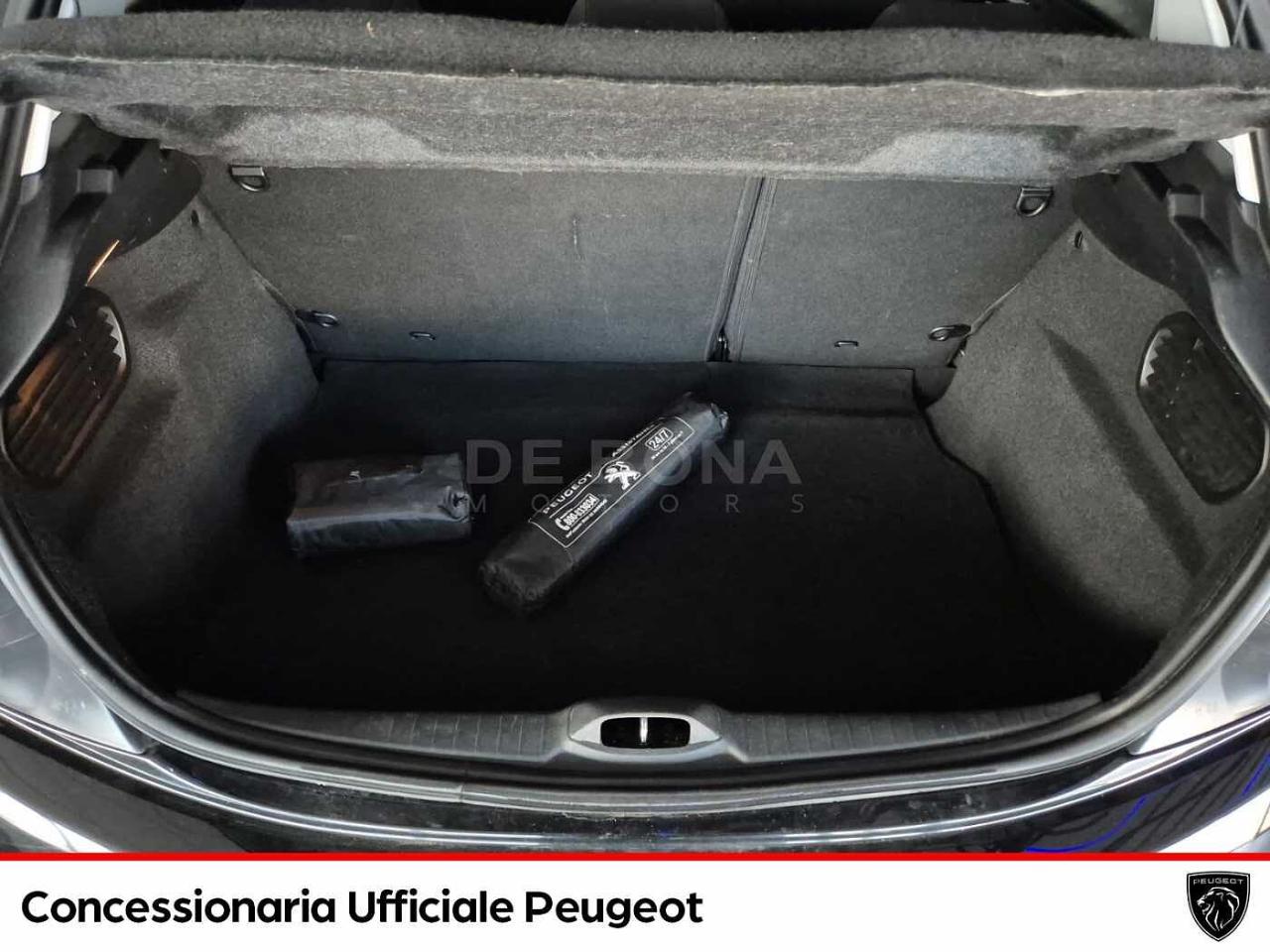 Peugeot Peugeot 208 usata 9
