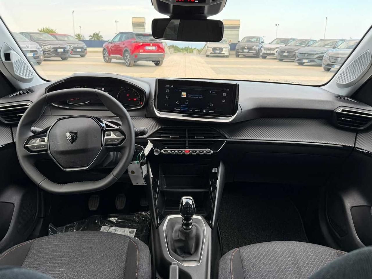 Peugeot 208 - Foto 3