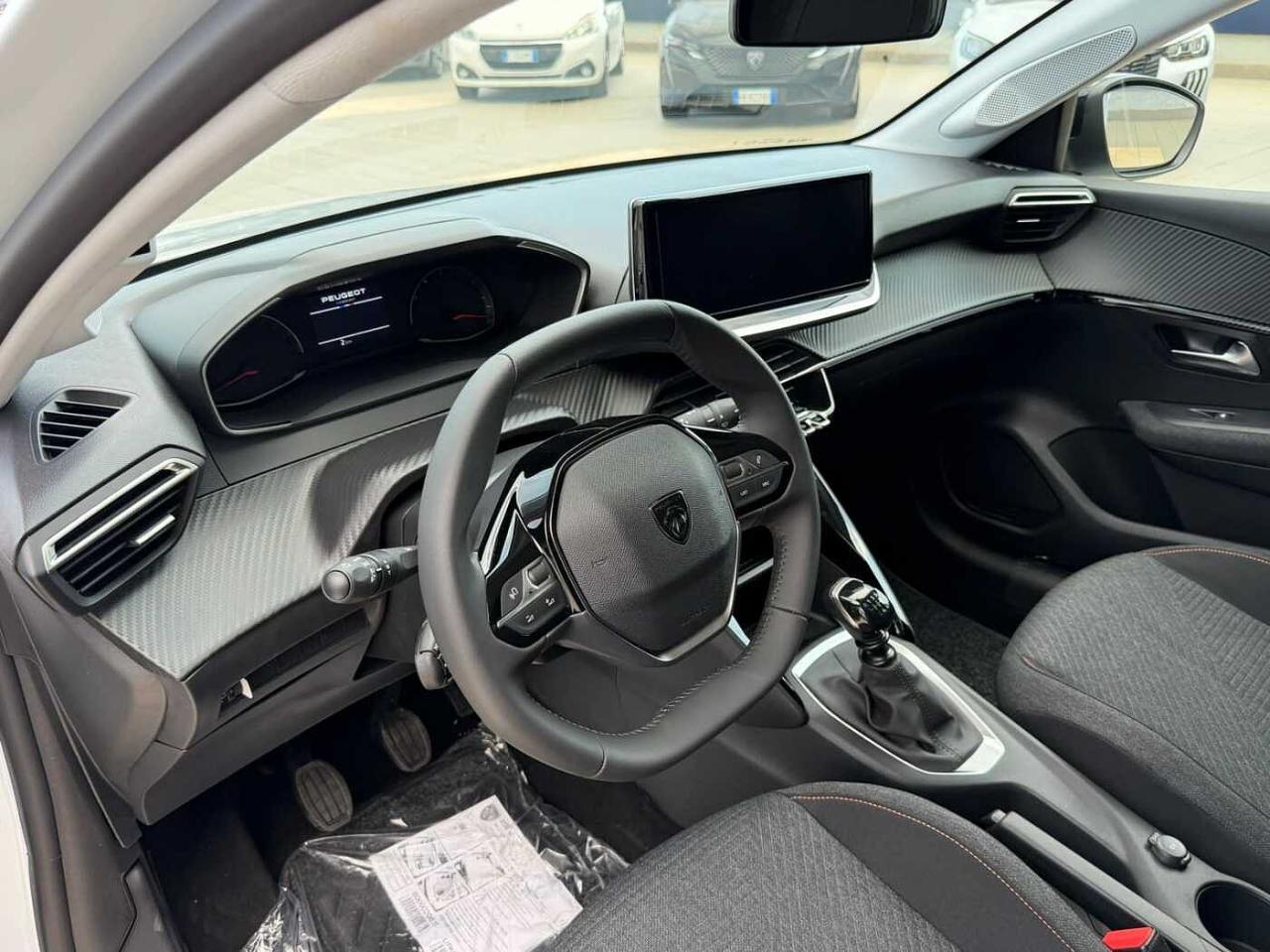 Peugeot 208 - Foto 4
