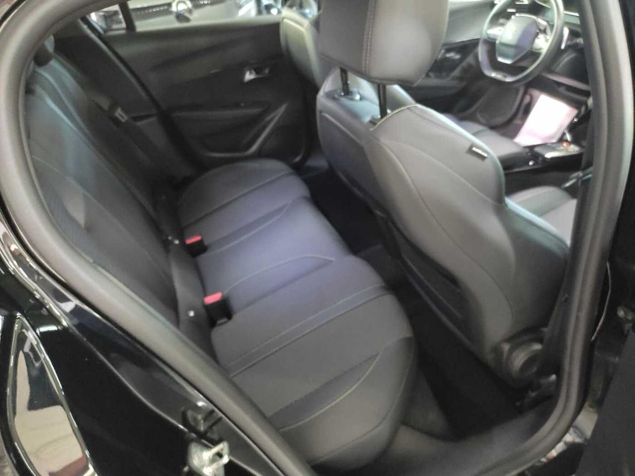 Peugeot Peugeot 208 usata 21