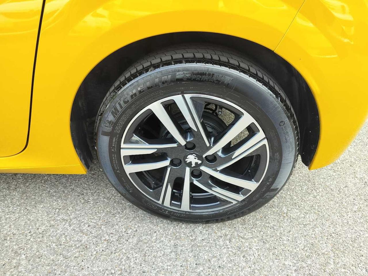 Peugeot Peugeot 208 usata 17