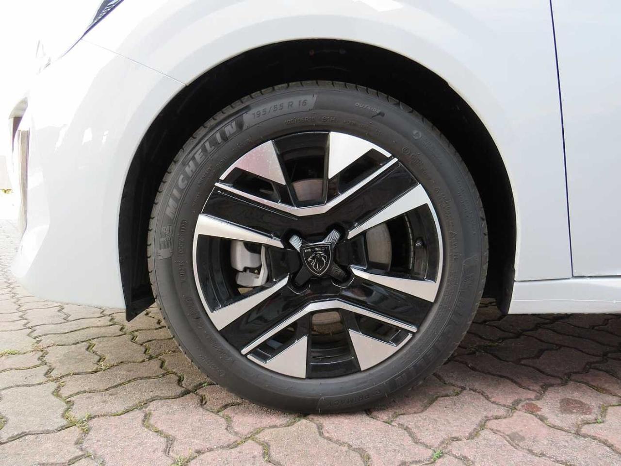 Peugeot Peugeot 208 usata 22