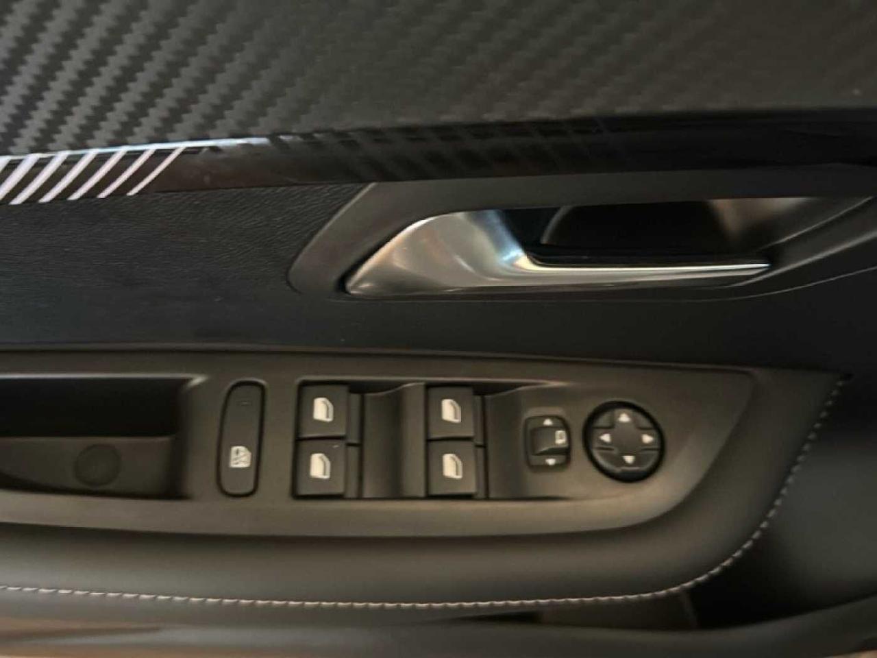 Peugeot Peugeot 208 usata 2