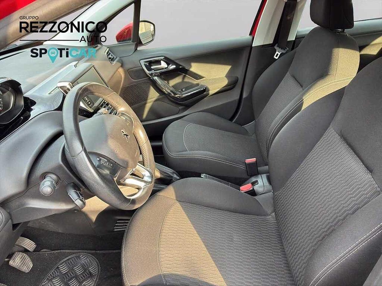 Peugeot Peugeot 208 usata 9