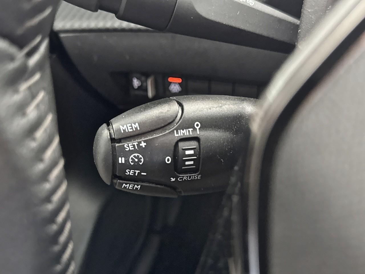 Peugeot Peugeot 208 usata 5