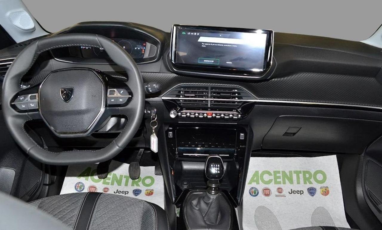 Peugeot 208 - Foto 2
