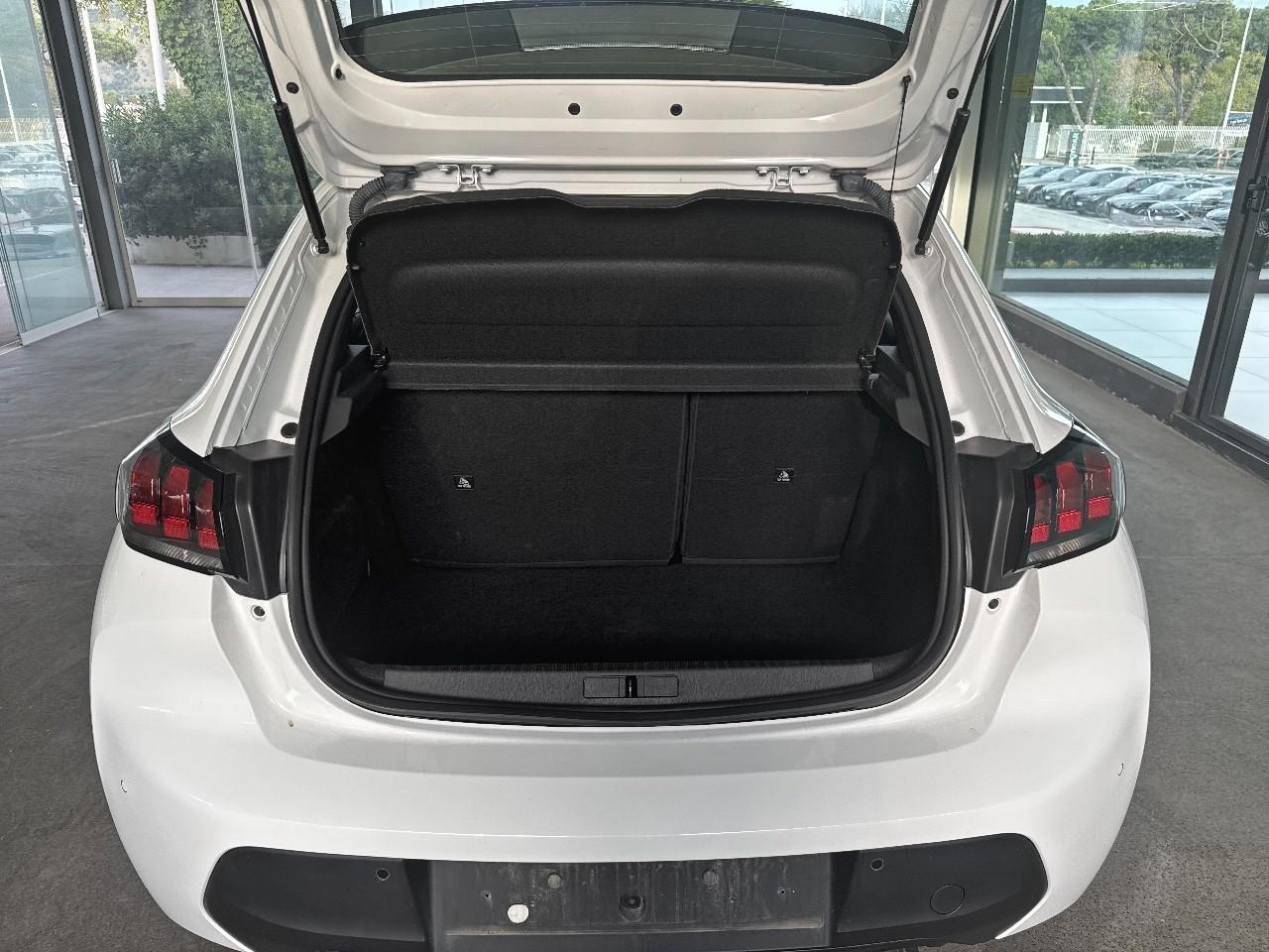 Peugeot Peugeot 208 usata 13
