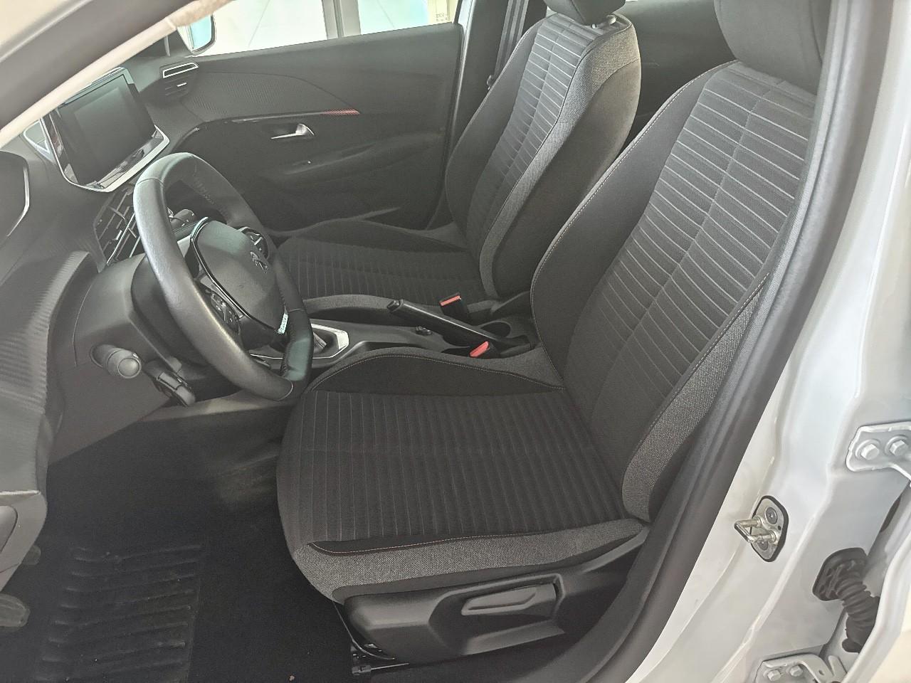 Peugeot Peugeot 208 usata 16