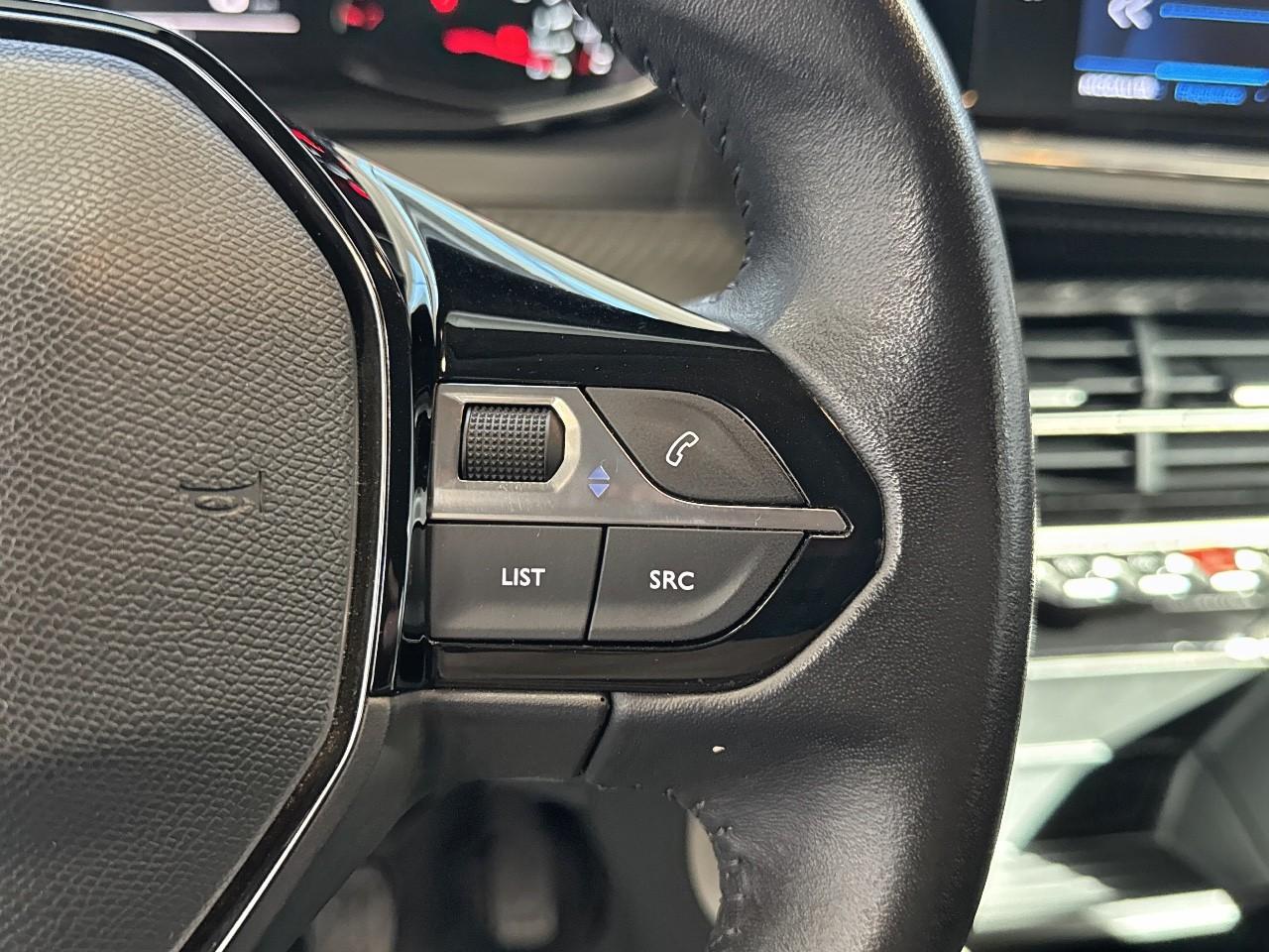 Peugeot Peugeot 208 usata 9