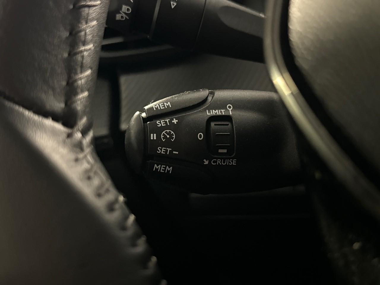Peugeot Peugeot 208 usata 8