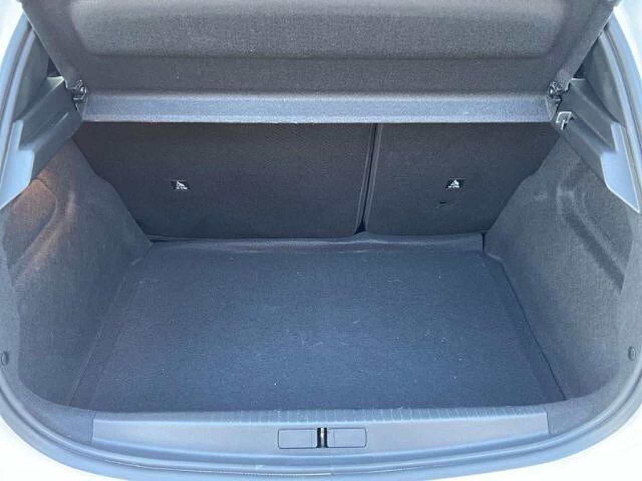 Peugeot Peugeot 208 usata 18