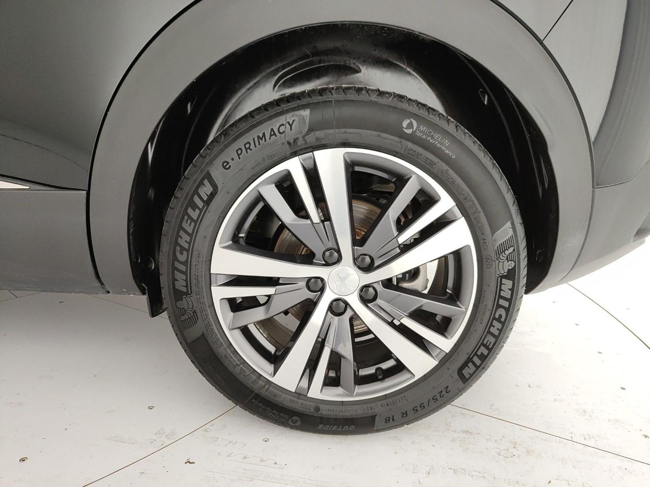 Peugeot 3008 - Foto 3