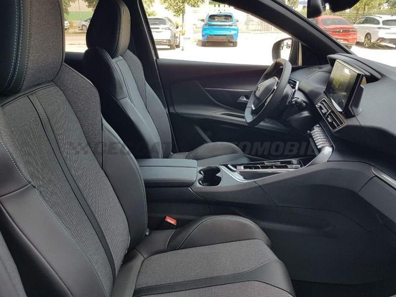 Peugeot Peugeot 3008 usata 16