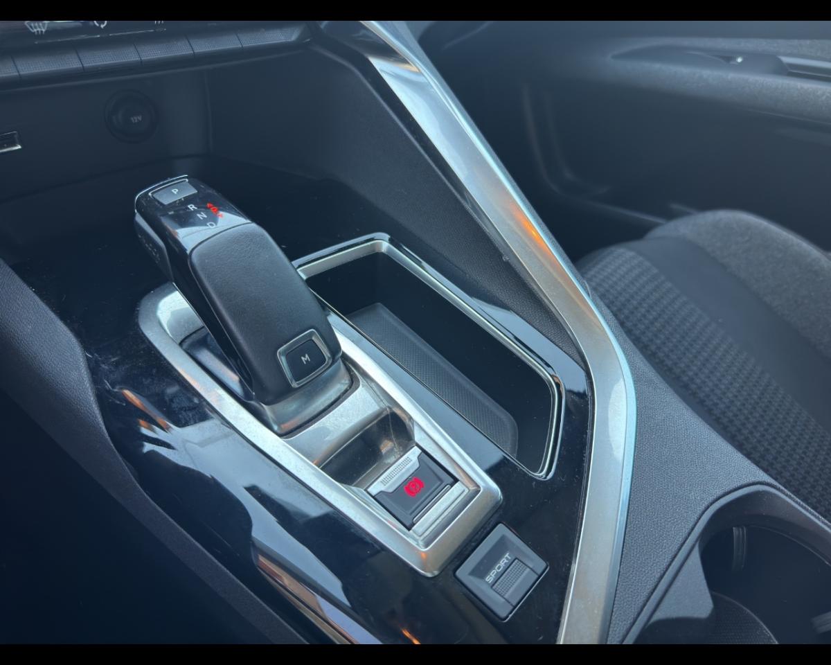 Peugeot Peugeot 3008 usata 12