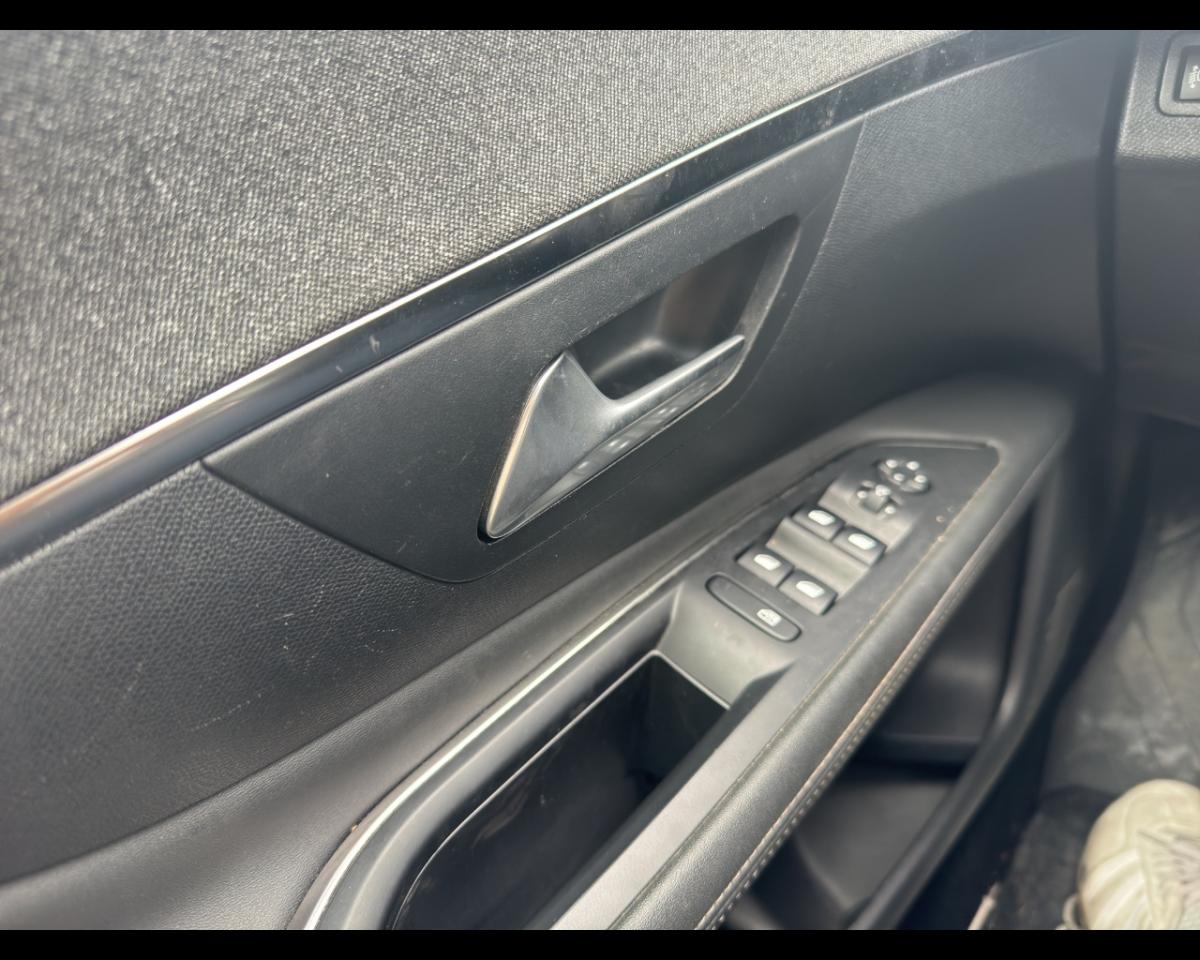 Peugeot Peugeot 3008 usata 15