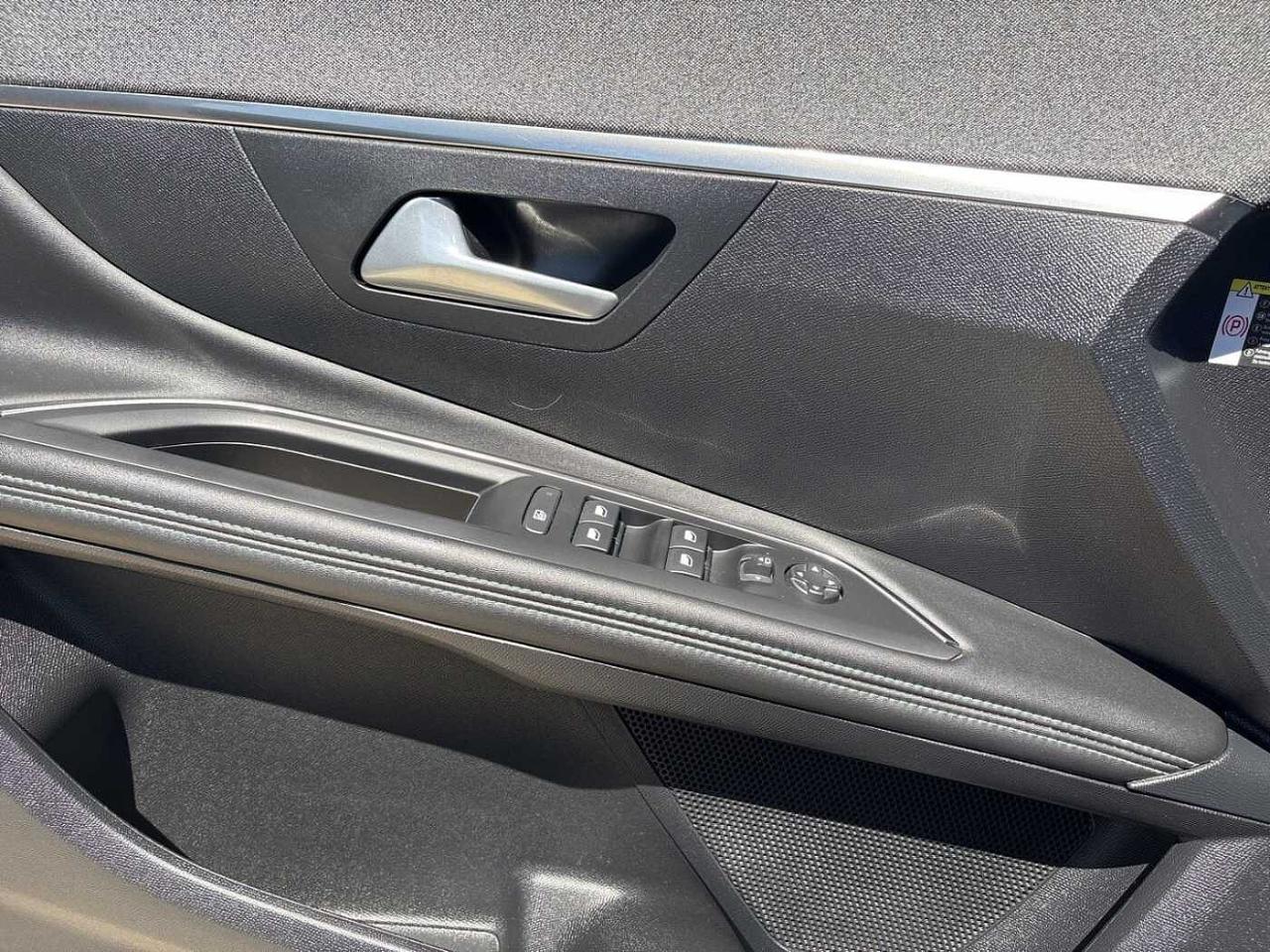 Peugeot Peugeot 3008 usata 8