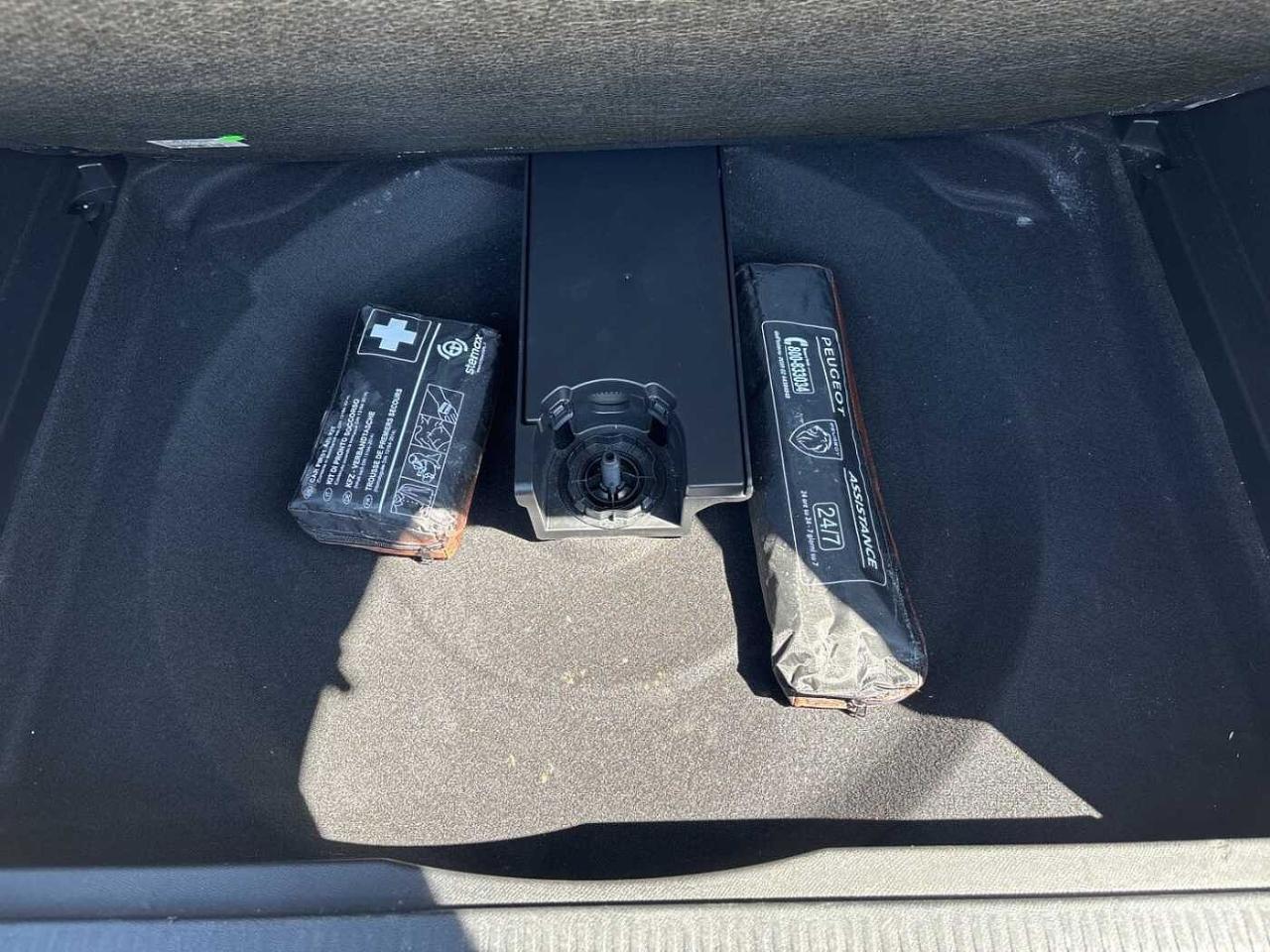 Peugeot Peugeot 3008 usata 13