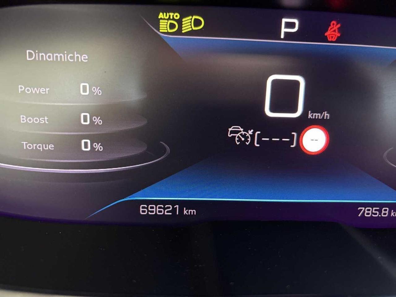 Peugeot Peugeot 3008 usata, con 5 porte