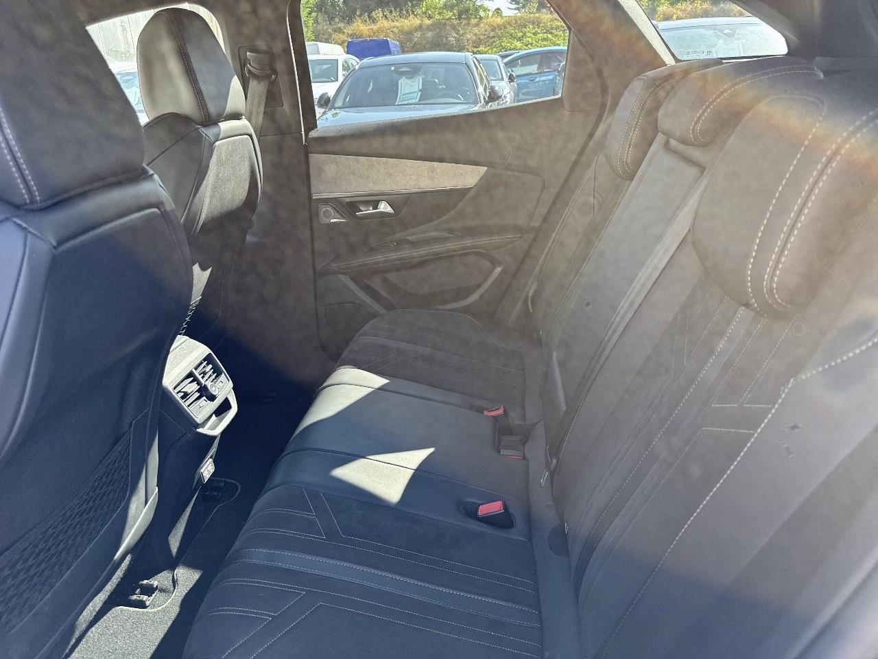Peugeot Peugeot 3008 usata, con 12,3 display multifunzionale pannello strumenti 1 e 31,2, 10,0 display multifunzionale touch screen, plancia 1 e 25,4