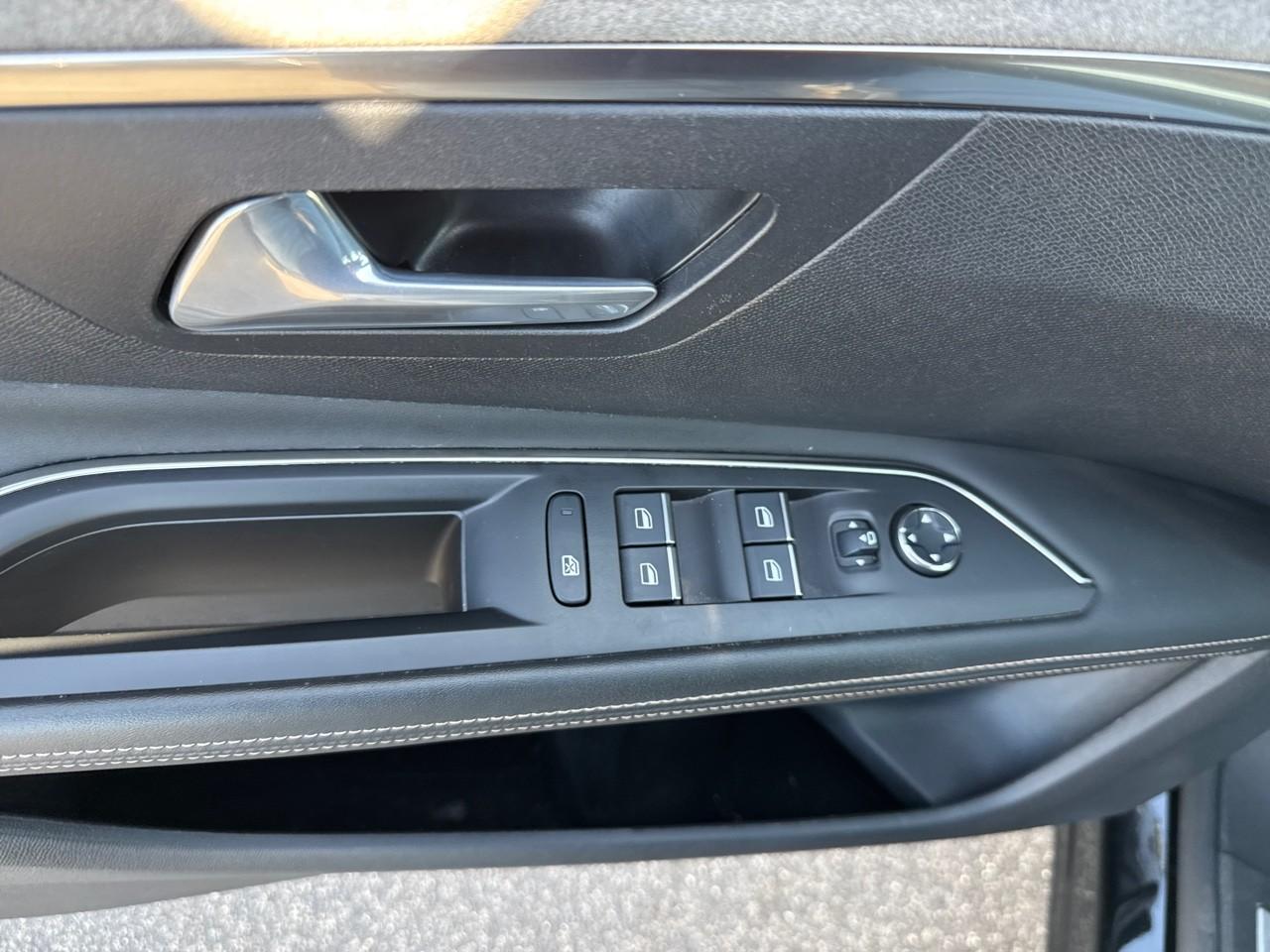 Peugeot Peugeot 3008 usata, con alzacristalli elettrici anteriori e posteriori , numero ad impulso 2