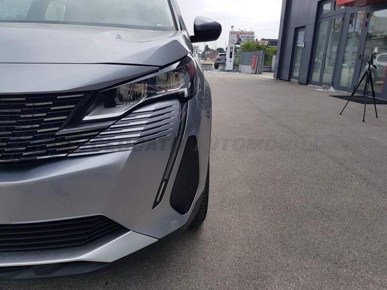 Peugeot Peugeot 3008 usata 9