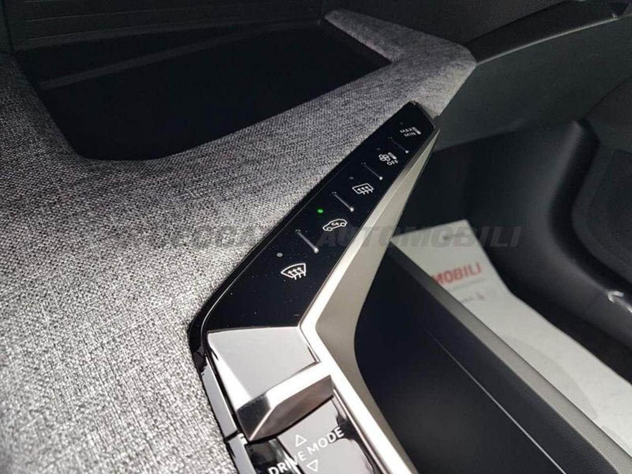 Peugeot Peugeot 3008 usata, con cerchi in lega