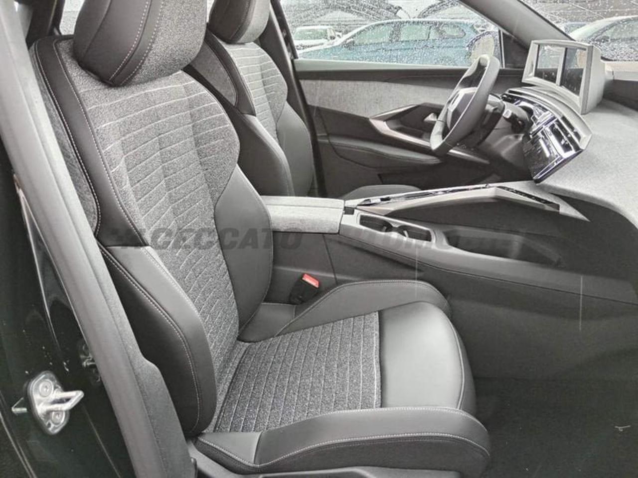 Peugeot Peugeot 3008 usata 17