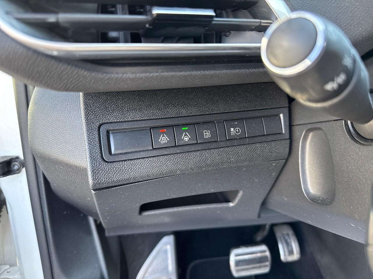 Peugeot Peugeot 3008 usata, con assistenza al parcheggio posteriore e con monitor