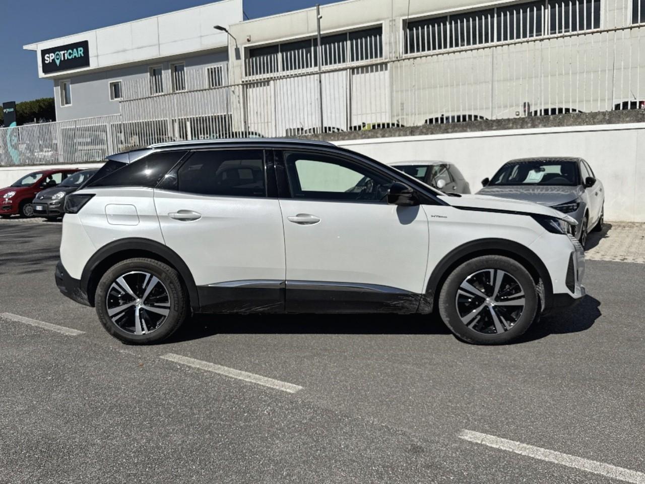 Peugeot Peugeot 3008 usata, con barre longitud.al tetto cromato/argento