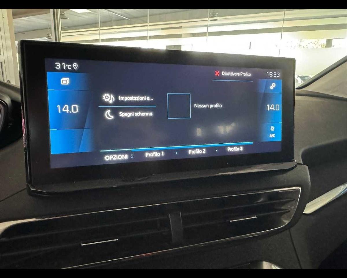 Peugeot Peugeot 3008 usata, con 5 porte