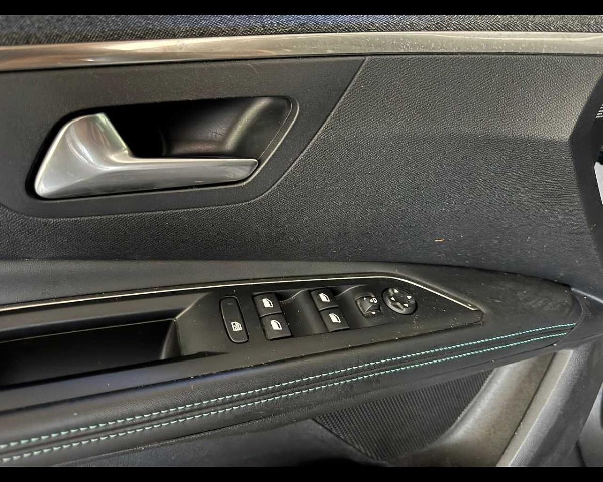 Peugeot Peugeot 3008 usata, con chiusura centralizzata