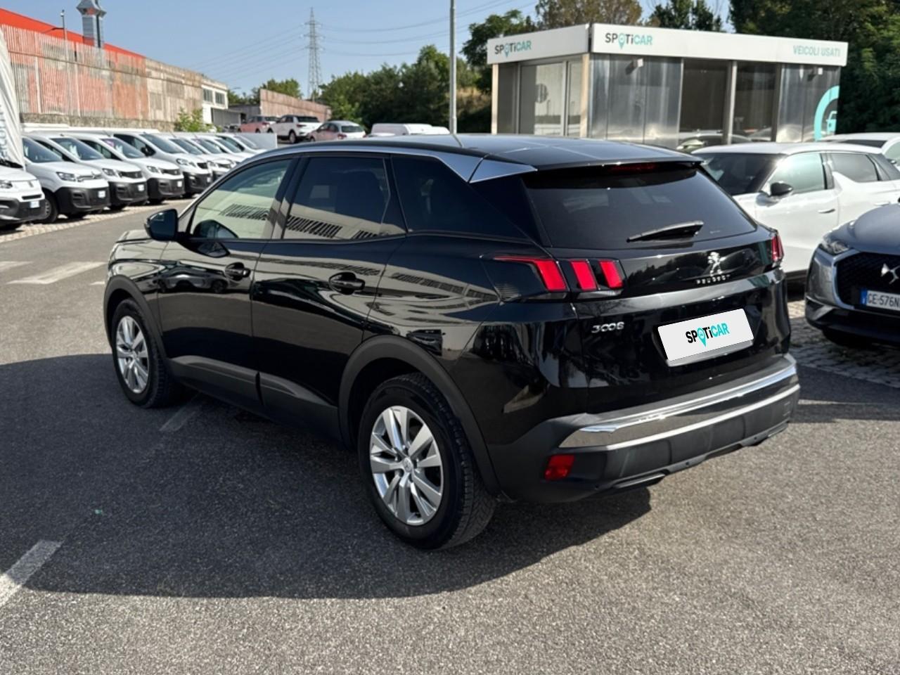 Peugeot Peugeot 3008 usata, con comandi media touch screen