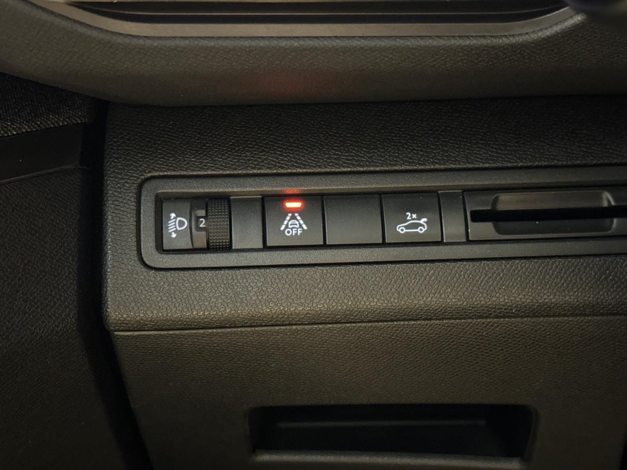 Peugeot Peugeot 3008 usata, con airbags 6