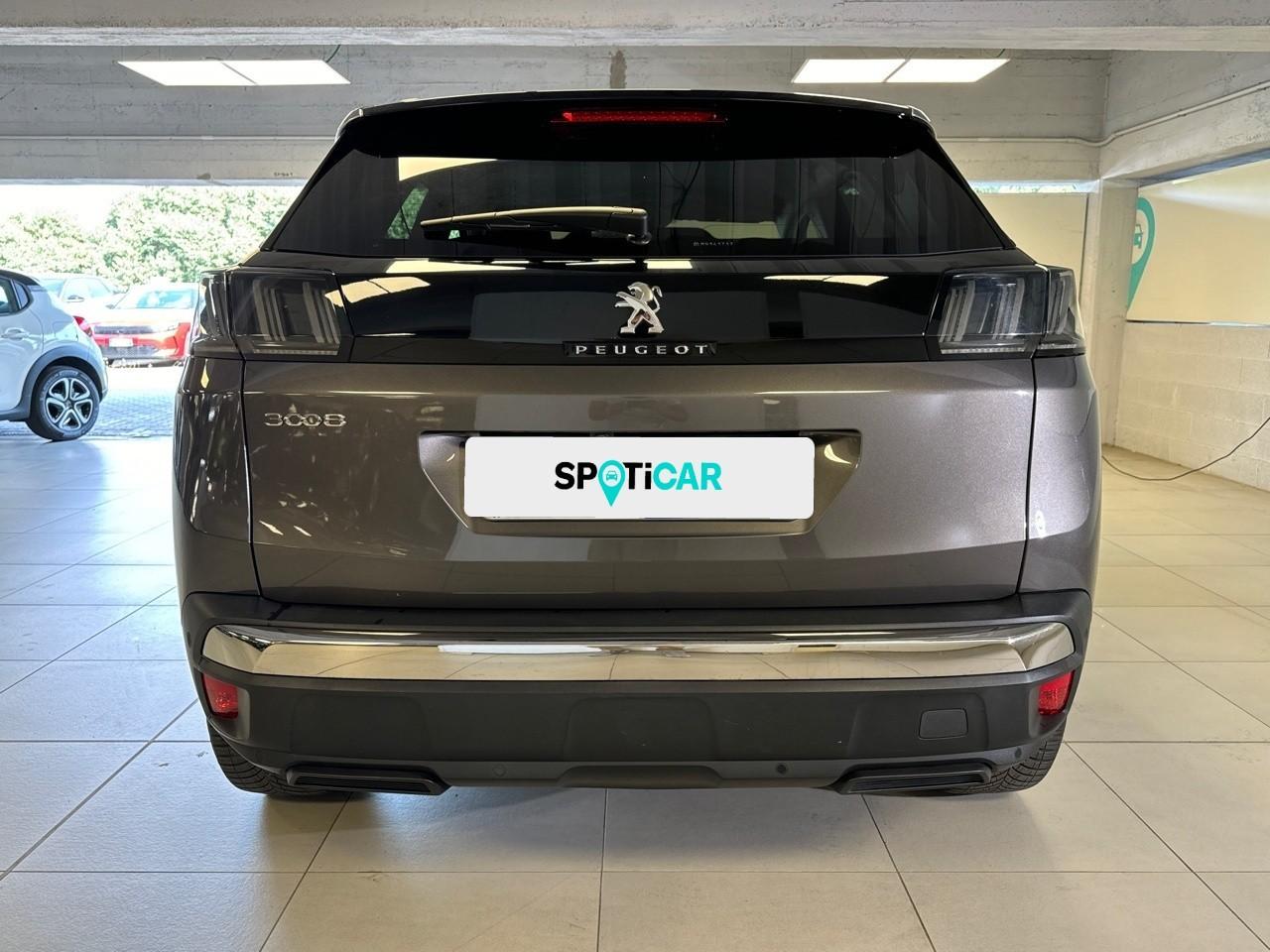 Peugeot Peugeot 3008 usata, con barre longitud.al tetto cromato/argento