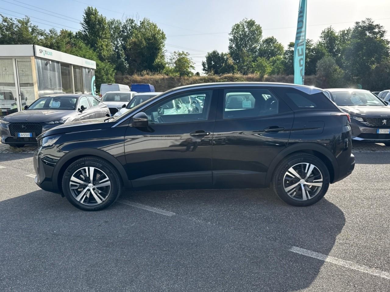 Peugeot Peugeot 3008 usata, con bracciolo anteriore