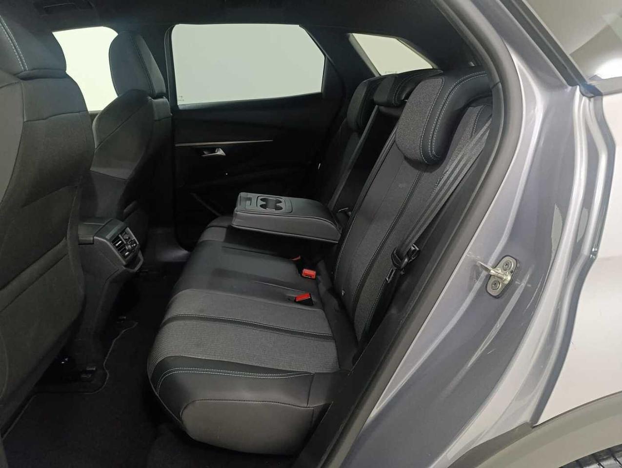 Peugeot Peugeot 3008 usata, con 5 sedili