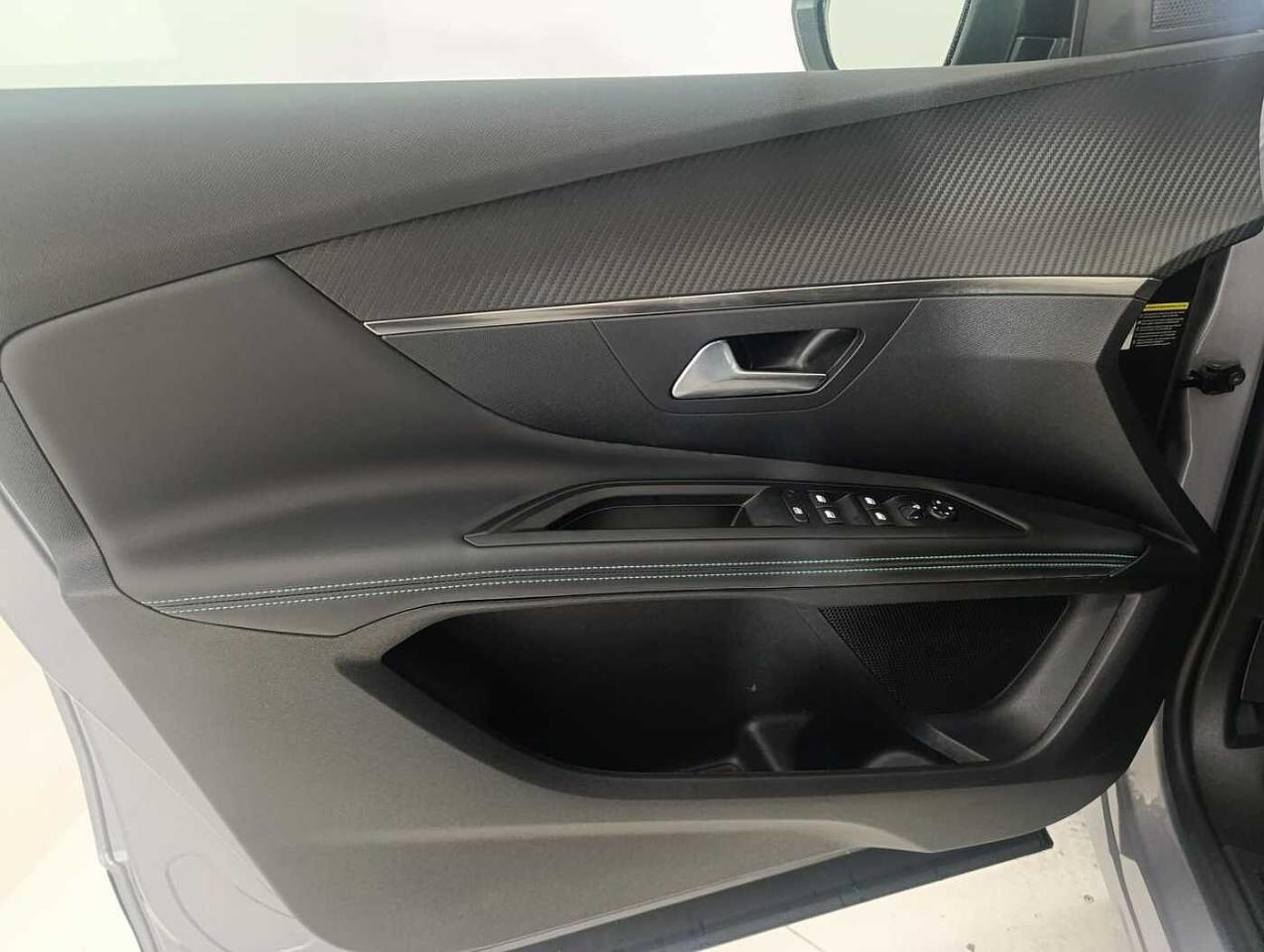 Peugeot Peugeot 3008 usata, con 8 marce