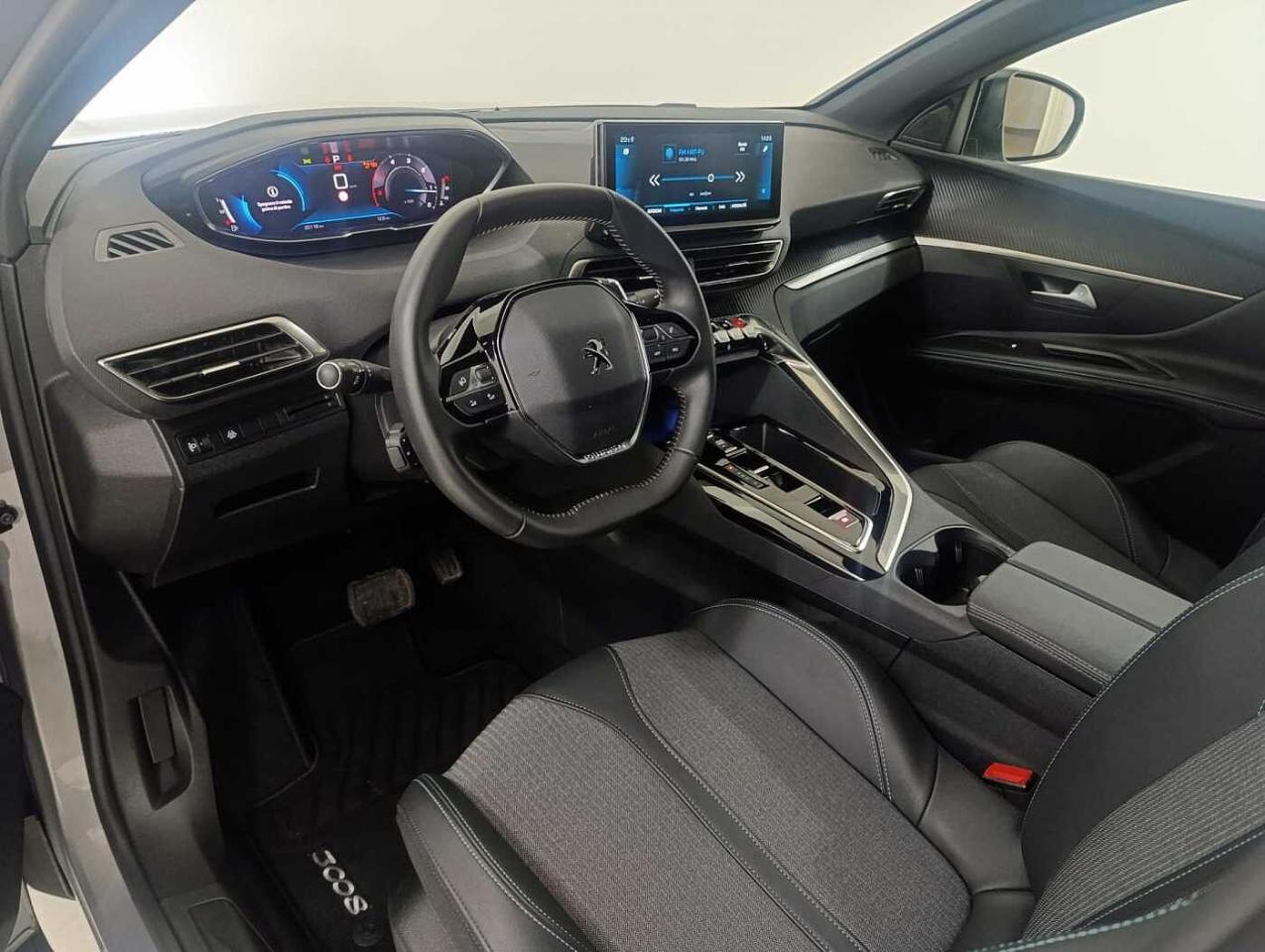 Peugeot Peugeot 3008 usata, con interno grigio scuro