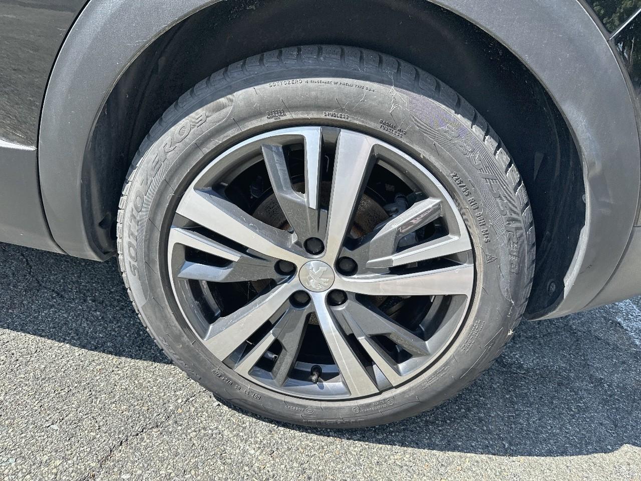 Peugeot Peugeot 3008 usata, con 4 freni a disco con 2 dischi ventilati