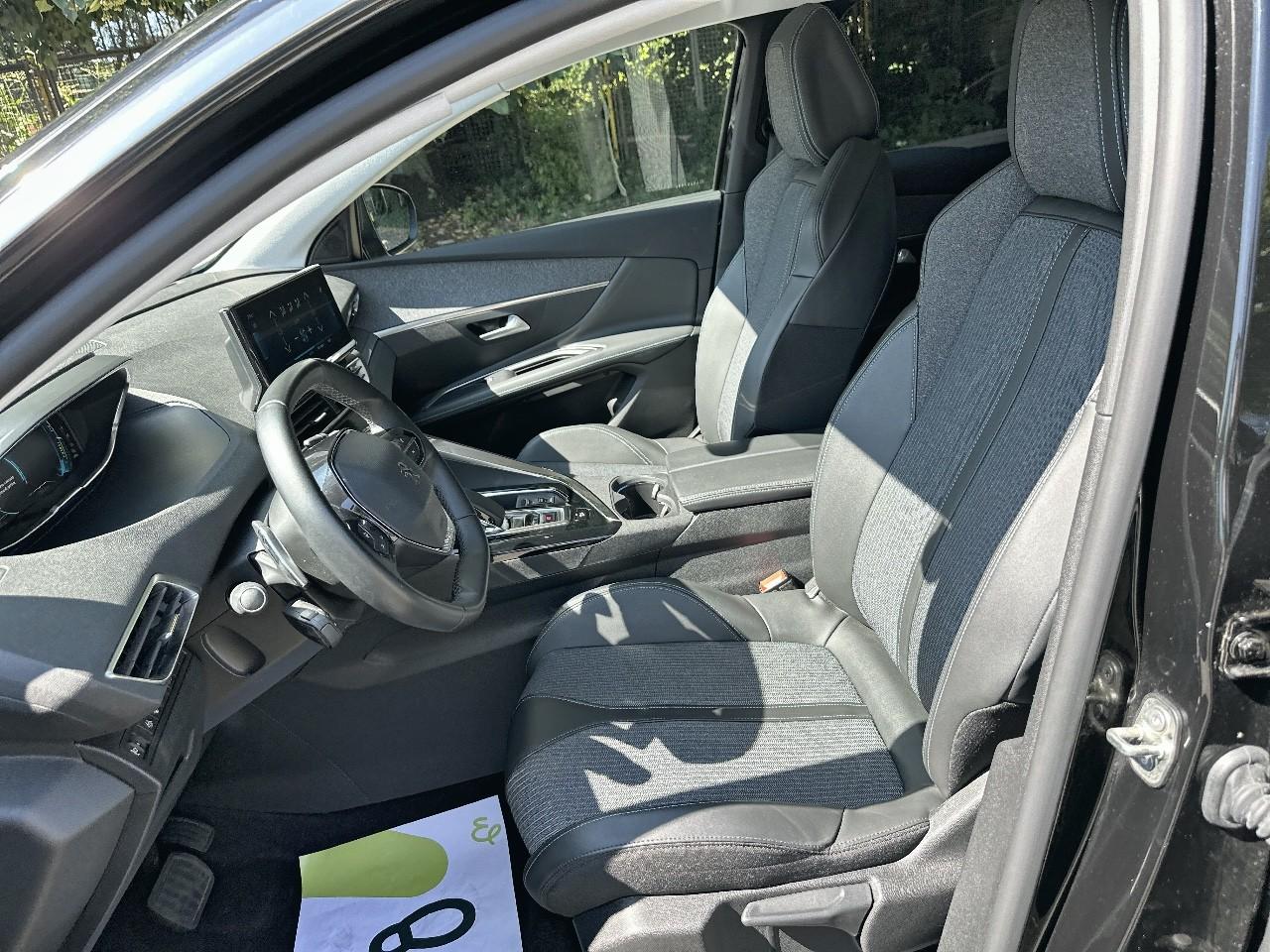 Peugeot Peugeot 3008 usata, con chiusura centralizzata scheda , incl. cristalli elettrici