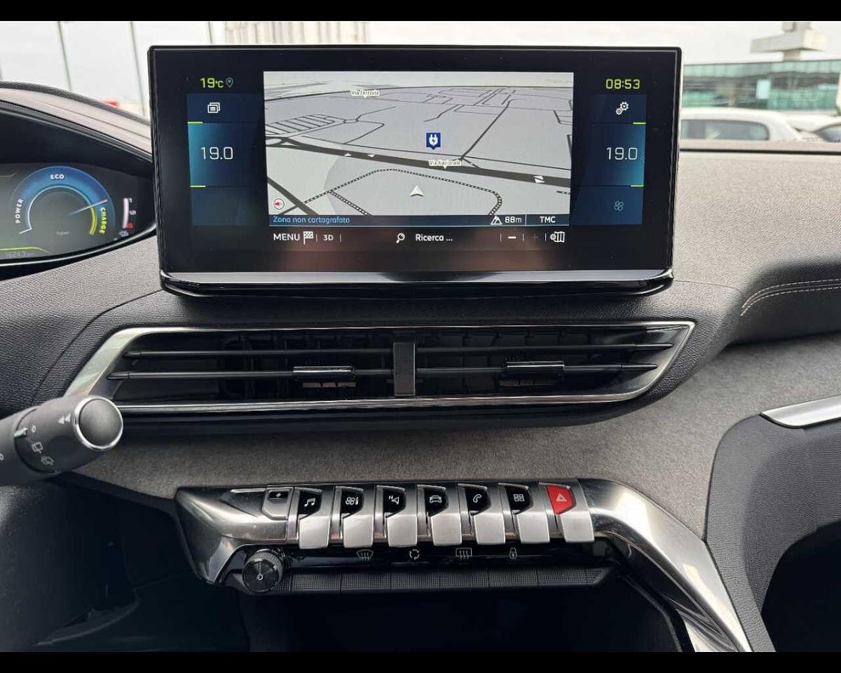 Peugeot Peugeot 3008 usata, con cerchi in lega leggera