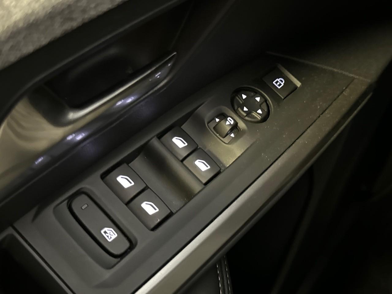 Peugeot Peugeot 3008 usata, con assistenza alla frenata di emergenza