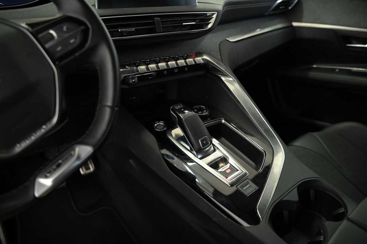 Peugeot Peugeot 3008 usata, con 5 porte