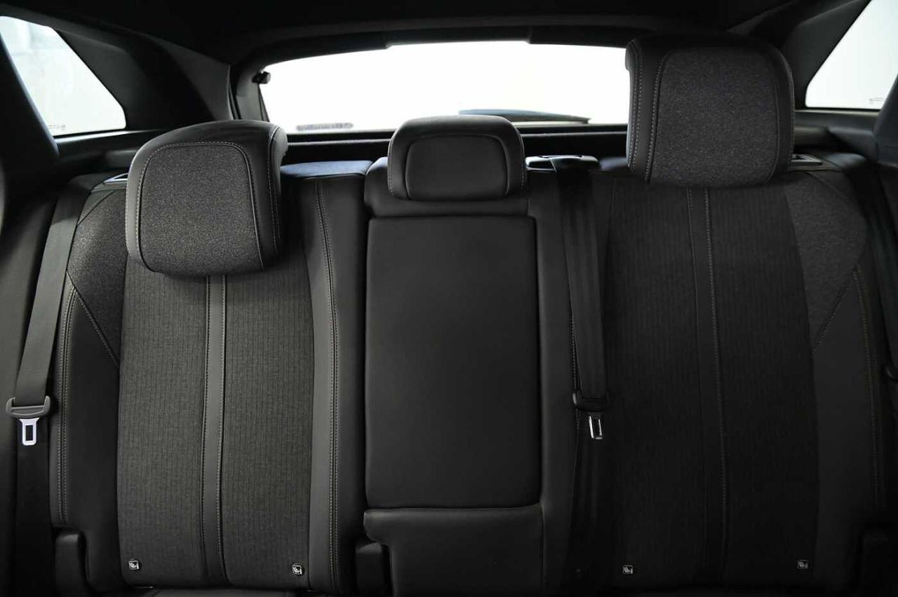 Peugeot Peugeot 3008 usata, con attivazione automatica del tergicristallo posteriore in retromarcia