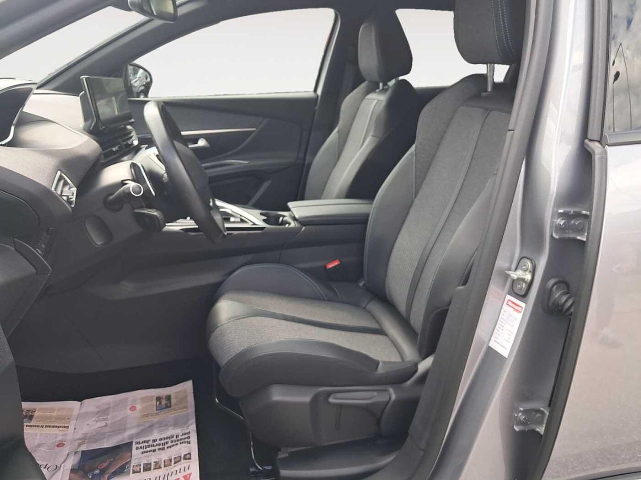 Peugeot Peugeot 3008 usata, con 5 porte