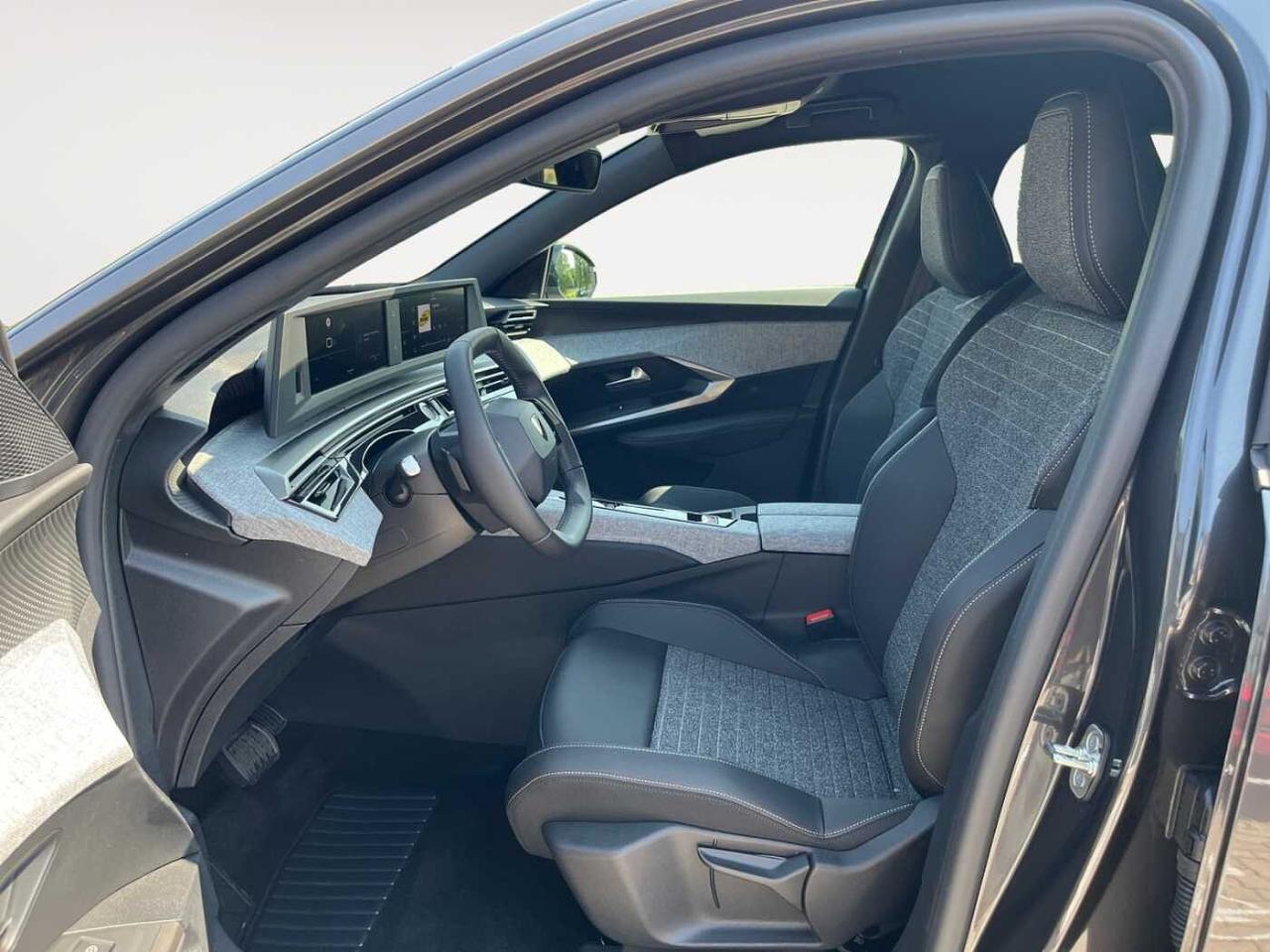 Peugeot Peugeot 3008 usata, con 5 porte
