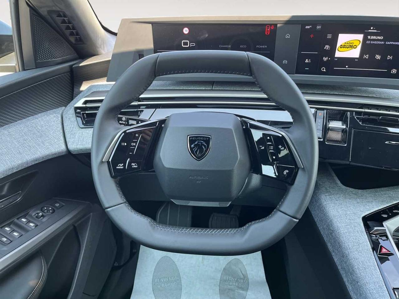Peugeot Peugeot 3008 usata, con Fari posteriori LED con firma luminosa a tre artigli